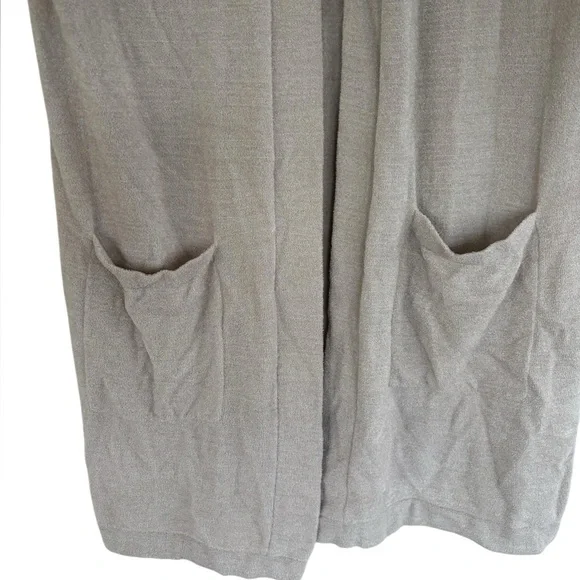 Barefoot Dreams Off White CozyChic Ultra Light Sleeveless Cardigan Size‎ L - Picture 3 of 6